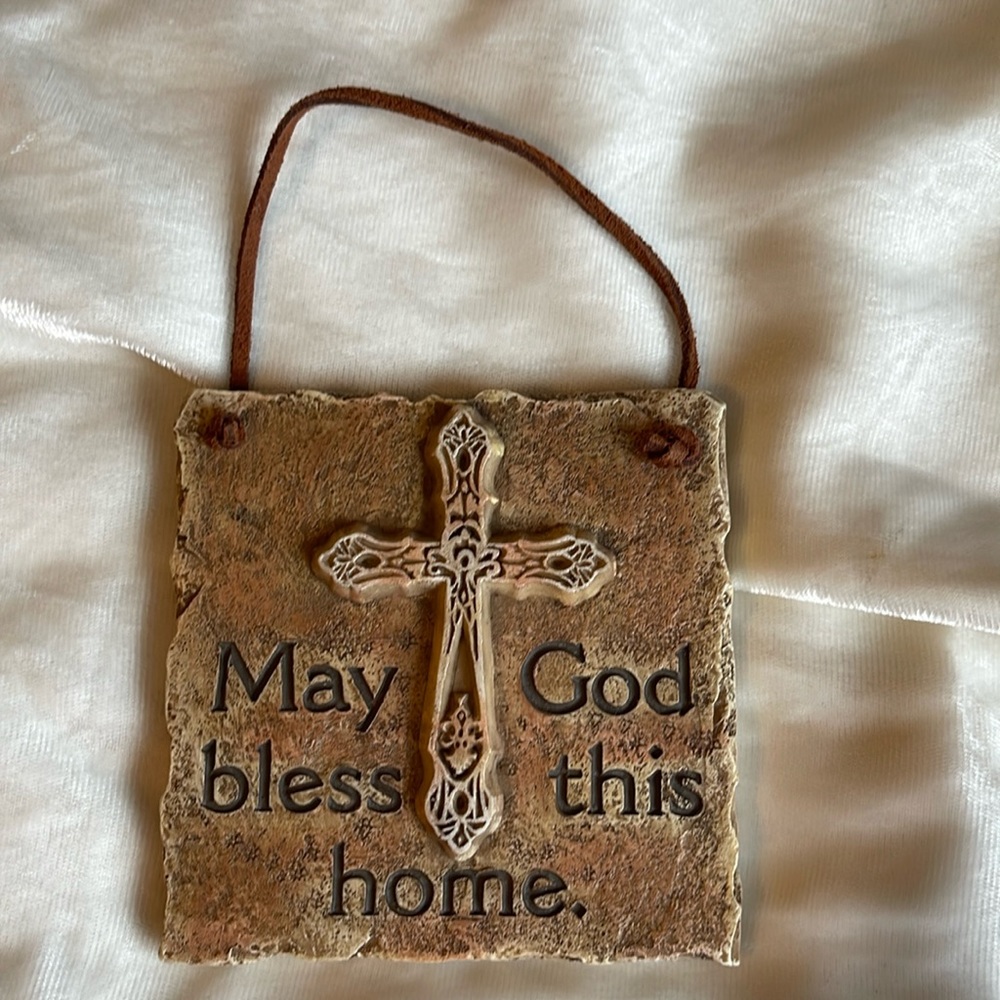 Ceramic tile with leather loop to hang